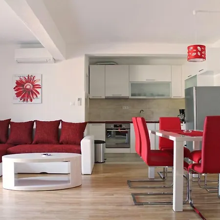 Brunella Villa